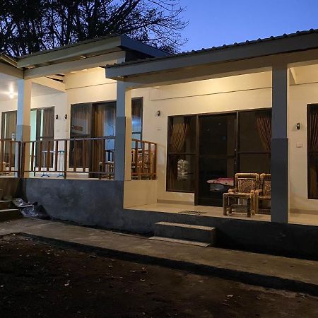 Naja Homestay Quần đảo Gili Ngoại thất bức ảnh